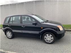 Ford Fusion 1.6 TDCI, Trucks and Trailers