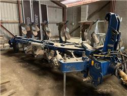 Överum, Reversible ploughs, Agriculture