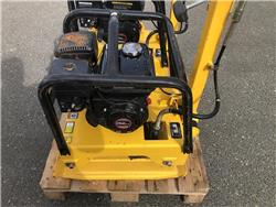 Bernards RT 125 som ny, Trucks and Trailers