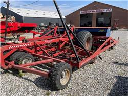 Nordsten 4M bugseret, Agriculture