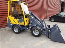 Eurotrac W11 med lang arm, førerhus, skovl og gafler, Mini Loader, Construction Equipment