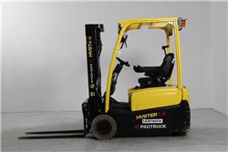 Hyster J1.6XNT, Material Handling