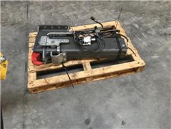 CLAAS SCORPION Hydr. hitch for 735-756, Construction Equipment