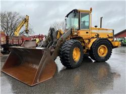 Volvo L 70 C MED HURTIGSKIFTE OG SKOVL!, Construction Equipment