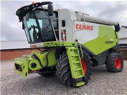 CLAAS LEXION 750 m. VARIO 30' skærebord og vogn, Agriculture