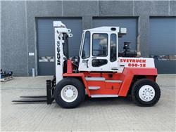 Svetruck 860-28, Material Handling