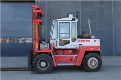 Svetruck 960-26, Material Handling