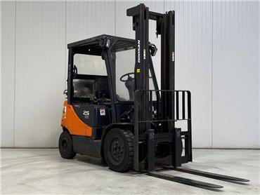 Doosan G25P-5, LPG trucks, Material Handling