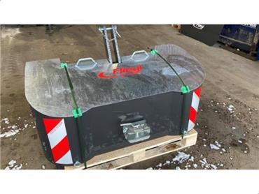 Fliegl 800 KG FRONTVÆGT, Other tractor accessories, Agriculture