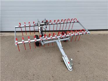 KT GÅRDSPLADSRIVE 1,5M Inkl. kuglekobling og elektris, Other Trucks, Trucks and Trailers