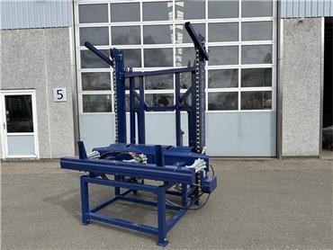 Tajfun, Other Trucks, Trucks and Trailers