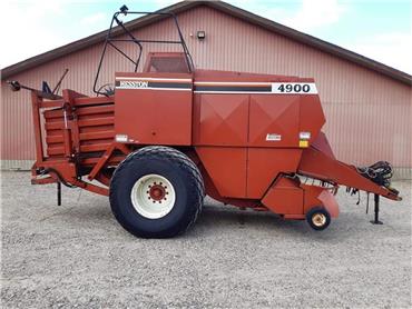 Hesston 4900 m/Ballevogn, Square Balers, Agriculture