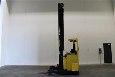 Hyster R2.0, Reach trucks, Material Handling