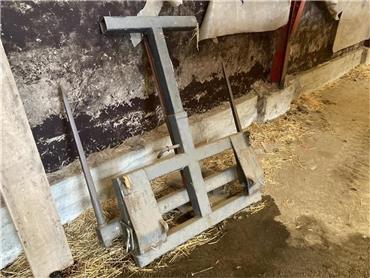 MO Ballespyd med Opklap, Buckets, Construction Equipment