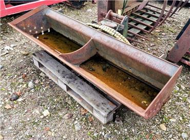 SB 180 CM, Buckets, Construction Equipment