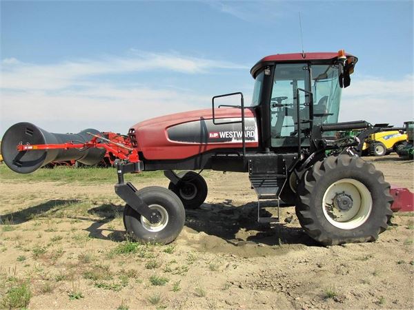 MacDon M150, Swathers/ Windrowers, Agriculture