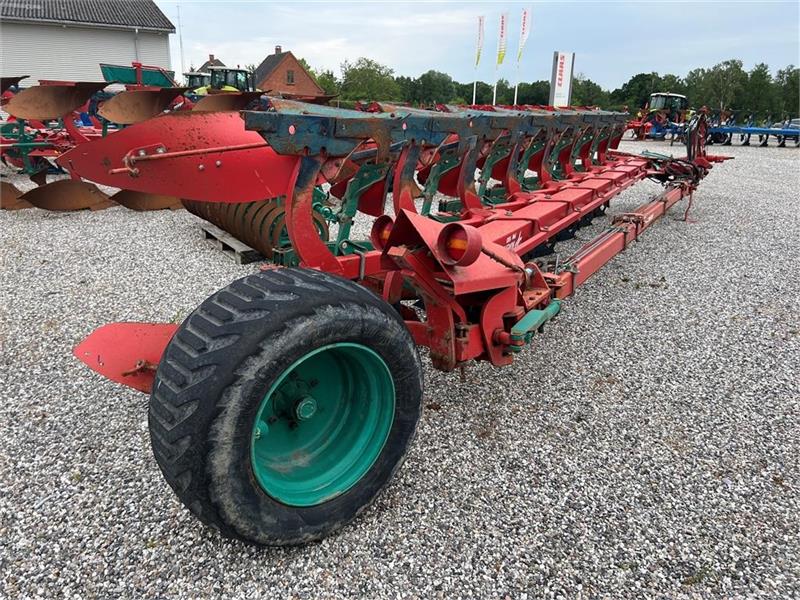 Kverneland PB 100-28, Reversible ploughs, Agriculture