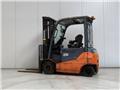 Toyota 8FBMKT25, Material Handling