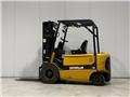 CAT EP35K, Material Handling