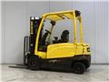 Hyster J2.5XN, Material Handling