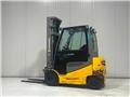 Jungheinrich EFG430K, Material Handling