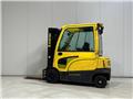 Hyster J2.5XN, Material Handling