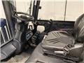 Doosan B25X-7, Material Handling