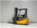Jungheinrich EFG220, Material Handling