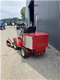 Ventrac 3200 D 4wd, Trucks and Trailers