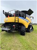 New Holland CR10.90 + 40 fods 840CD-40 sejlbord, Agriculture