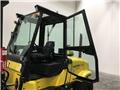 Hyster H8.0FT-6, Material Handling