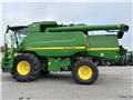 John Deere T670 MED 4WD OG 30 FODS SKÆREBORD!, Combine Harvesters, Agriculture
