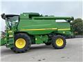 John Deere T670 MED 4WD OG 30 FODS SKÆREBORD!, Combine Harvesters, Agriculture