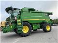 John Deere T670 MED 4WD OG 30 FODS SKÆREBORD!, Combine Harvesters, Agriculture